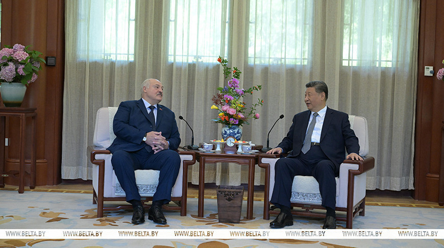 Lukashenko, Xi Jinping agree to stand together, come rain or shine