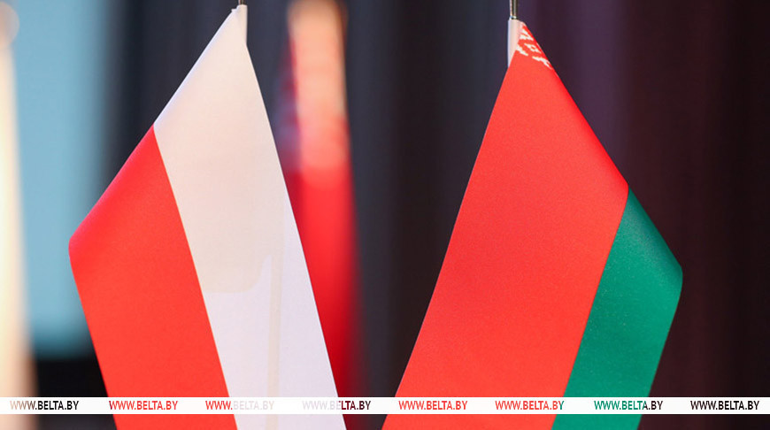 Belarus invites Poland to hold talks on security