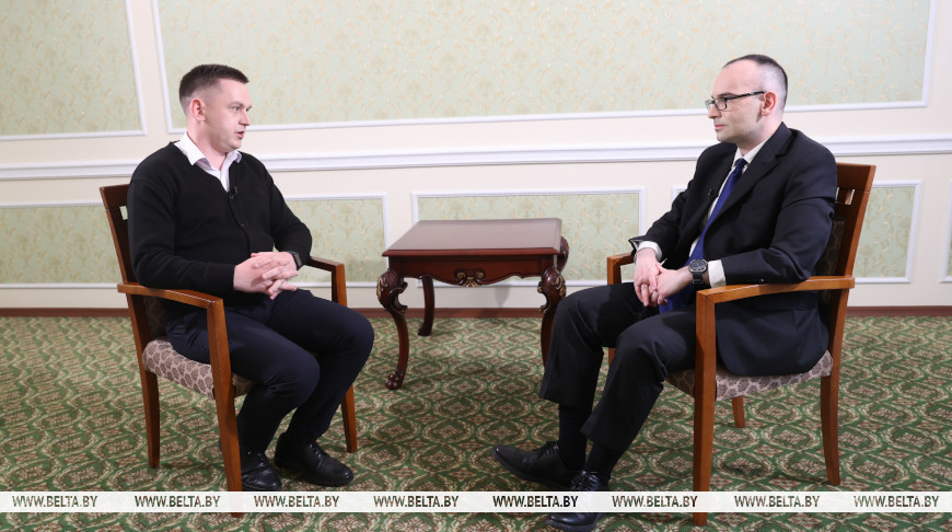 US expert explains why European leaders avoid peace deal with Russia