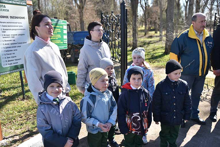 rukovodyashchiy-aktiv-glubochchiny-prisoedinilsya-k-aktsii_1