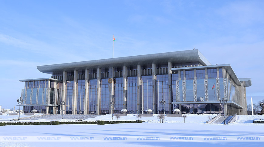 Лукашенко подписал указ о значительном снижении административной нагрузки на граждан