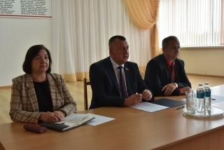 Дэпутат Палаты прадстаўнікоў Нацыянальнага сходу Рэспублікі Беларусь Анатоль Сіўко сустрэўся з калектывам Глыбоцкага камбікормавага завода