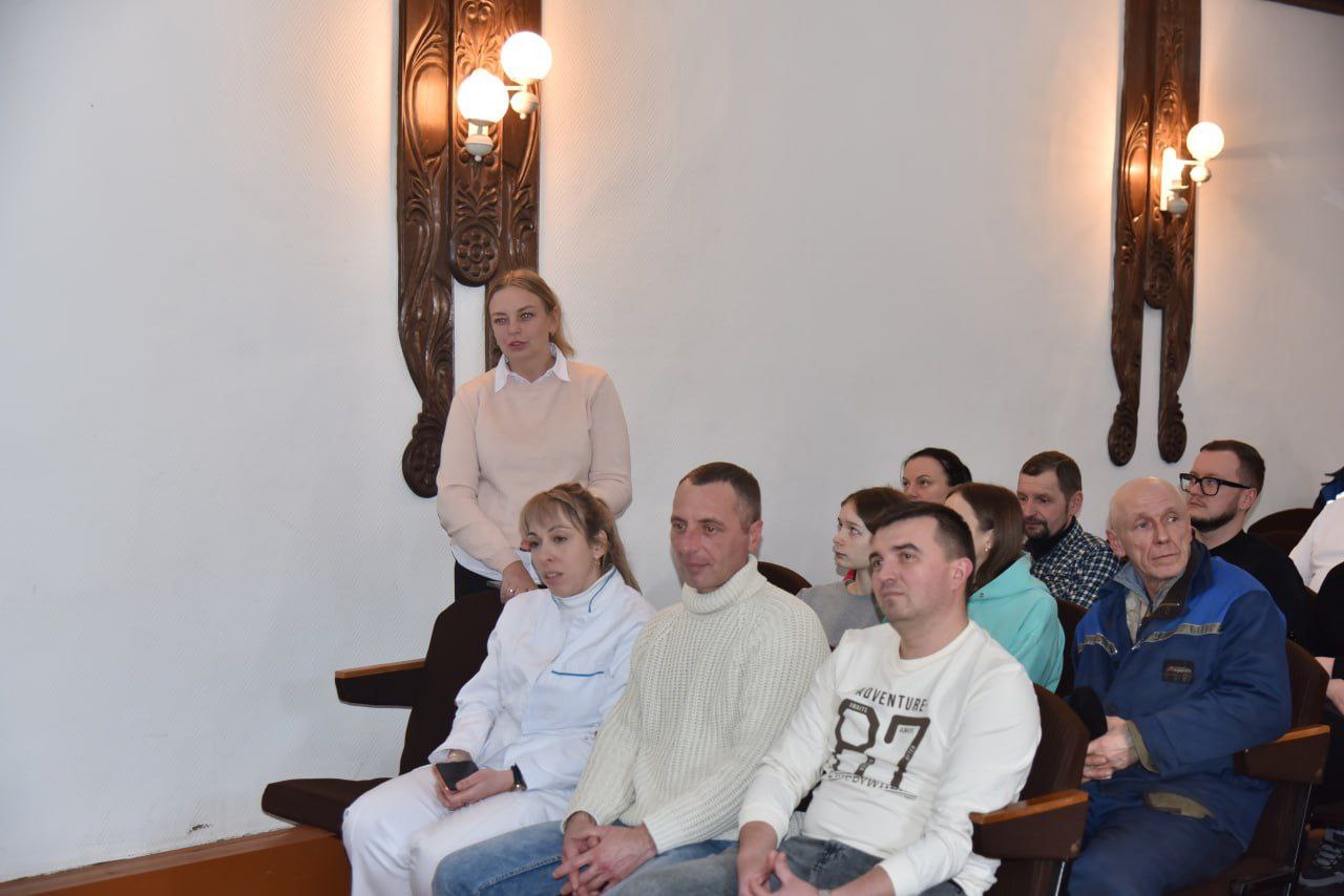 edinyy-den-informirovaniya-v-kollektive-ooo-fishmen-pauer_0