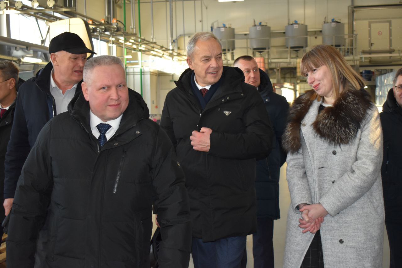 predsedatel-palaty-predstaviteley-upolnomochennyy-predstavitel-glavy-gosudarstva-v-vitebskoy-oblasti_4