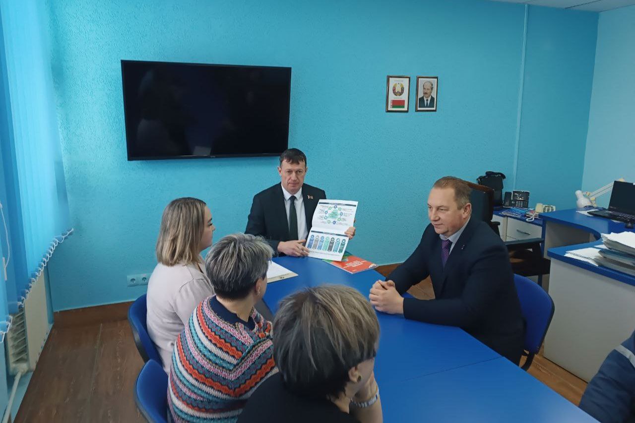 v-glubokskom-rayone-prodolzhaetsya-dialog-o-budushchem-strany_2