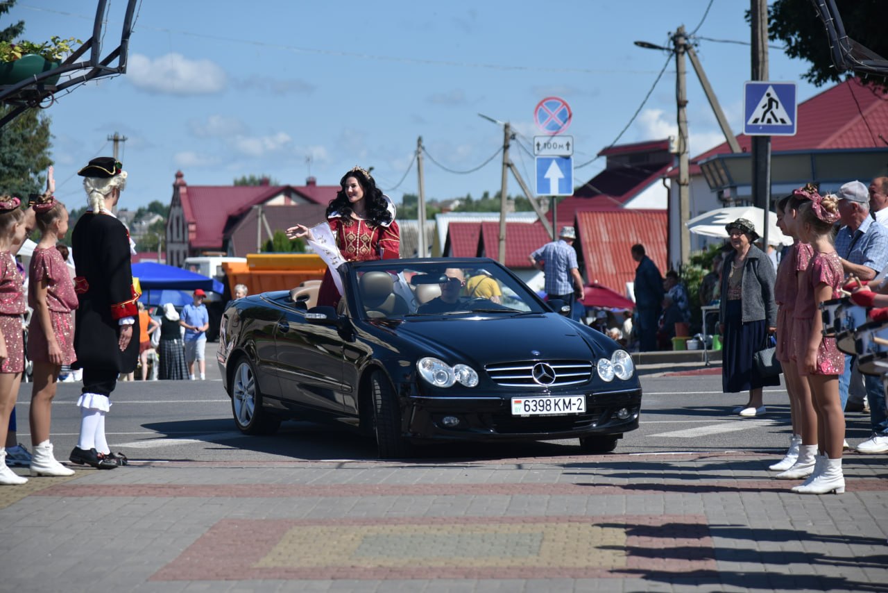 -vishnyevyy-festival-prodolzhaetsya_16