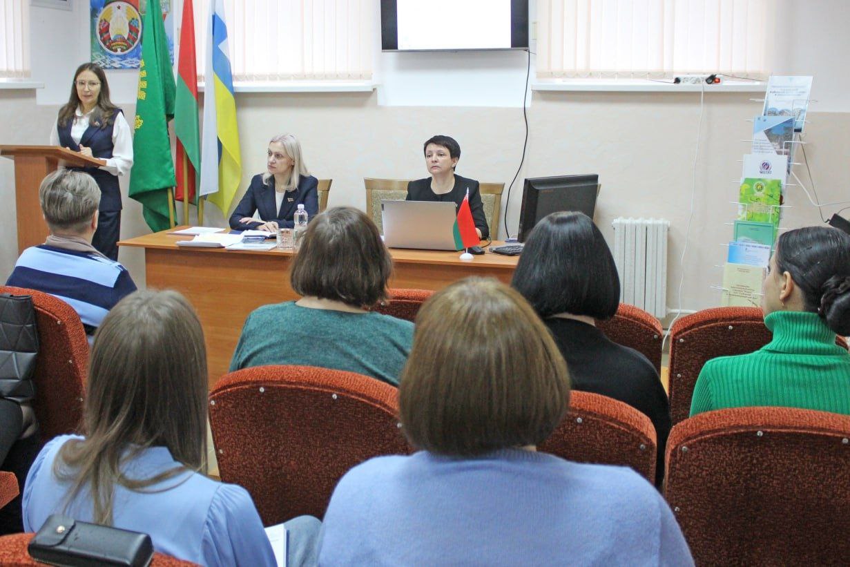 v-glubokskom-rayonnom-tsentre-gigieny-i-epidemiologii-sostoyalsya-seminar-praktikum-posvyashchennyy-_4