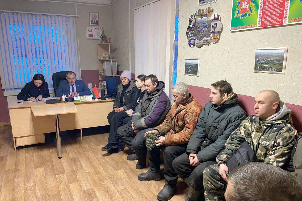 edinyy-denв-informirovaniya-proshel-v-glubokskom-rayone_9