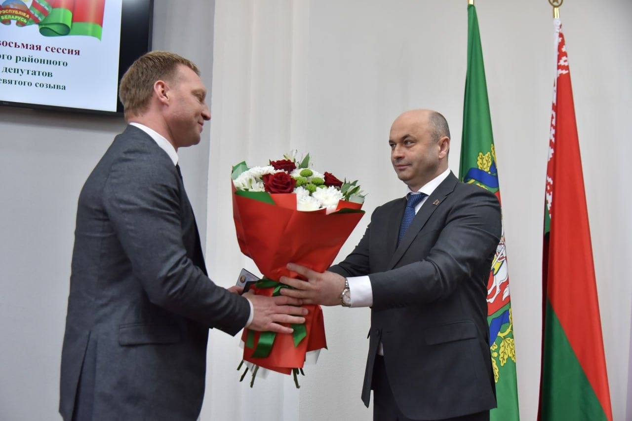 v-glubokskom-rayone-novyy-predsedatel-maksim-bakurov_1