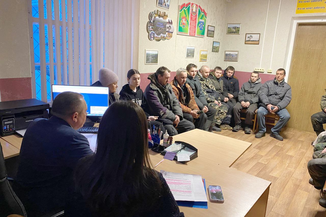 edinyy-denв-informirovaniya-proshel-v-glubokskom-rayone_10