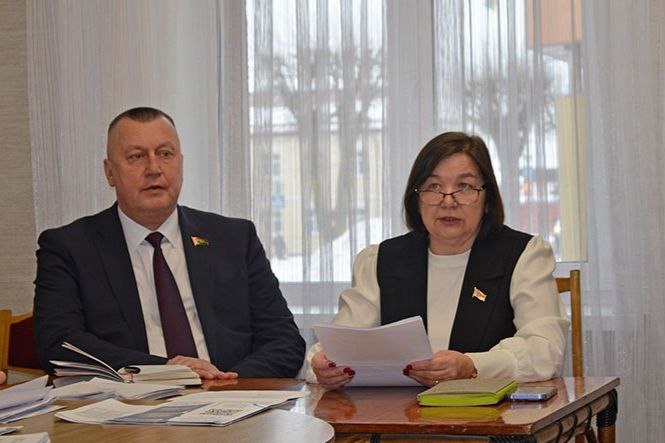 Работа дэпутата ў акрузе