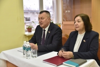Сустрэча з дэпутатамі ў вёсцы Залессе