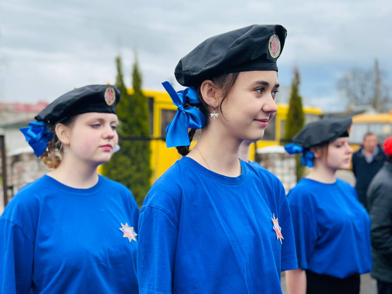 komanda-viktoriya-iz-udelovskoy-shkoly-prizyery-na-zonalnom-etape-slyeta-yunykh-spasateley-pozharnykh_3