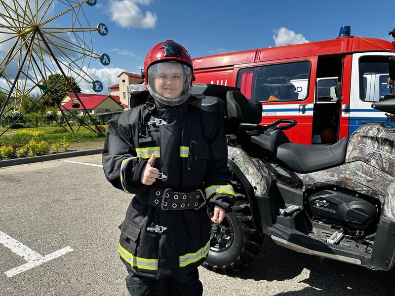 glubokoe-prazdnik-detstva-so-spasatelyami_2