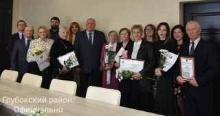 Аляксандр Шубскі павіншаваў калектыў і ветэранаў рэдакцыі раённай газеты "Веснік Глыбоччыны"