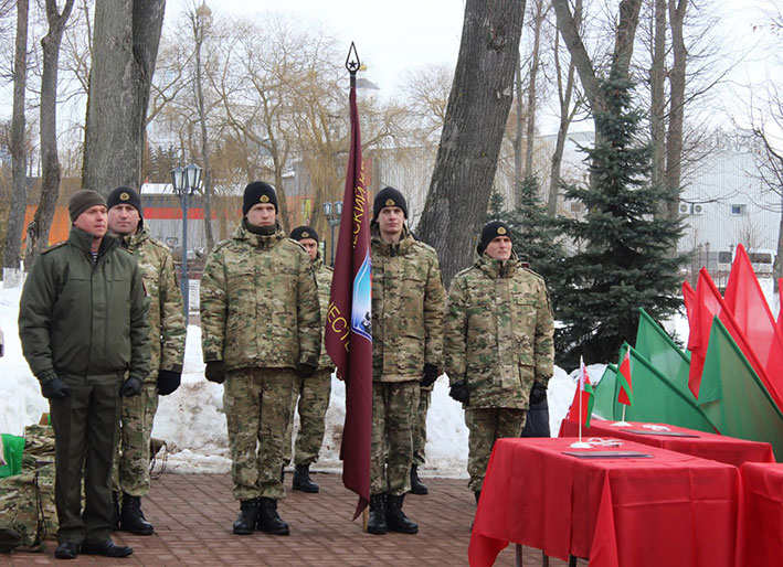 v-glubokom-proshla-torzhestvennaya-tseremoniya-prinyatiya-prisyagi-vospitannikami-voenno-patriotiche_2